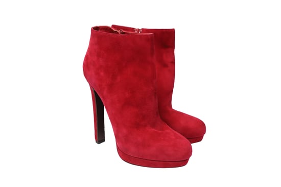 Alexander McQueen Ankle Boots in Red Suede - Image 3