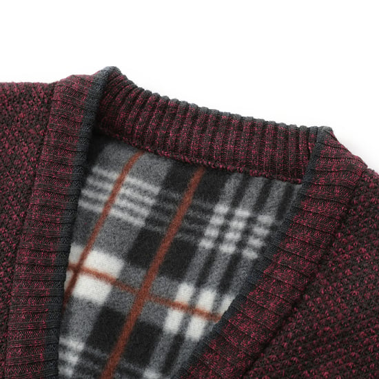 Herenvest met opstaande kraag met twee zakken en knopen voor de winter, bordeaux - Image 4