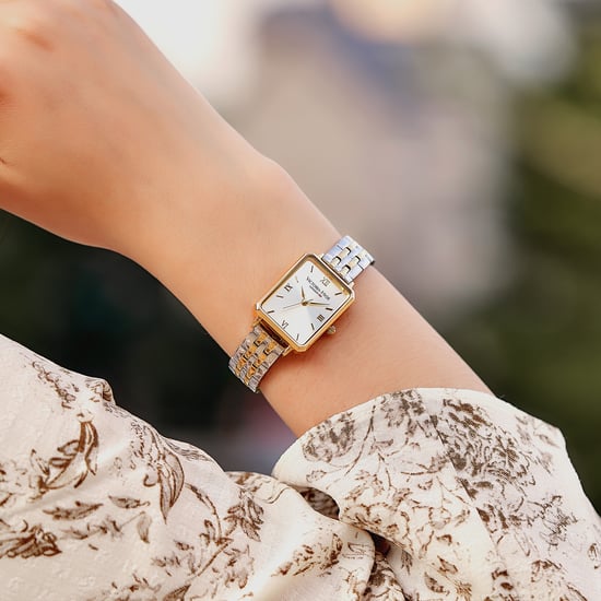 VICTORIA HYDE Rectangle Ladies Watch Green Dial Analogue Quartz Wristwatch with Stainless Steel Bracelet, light gold