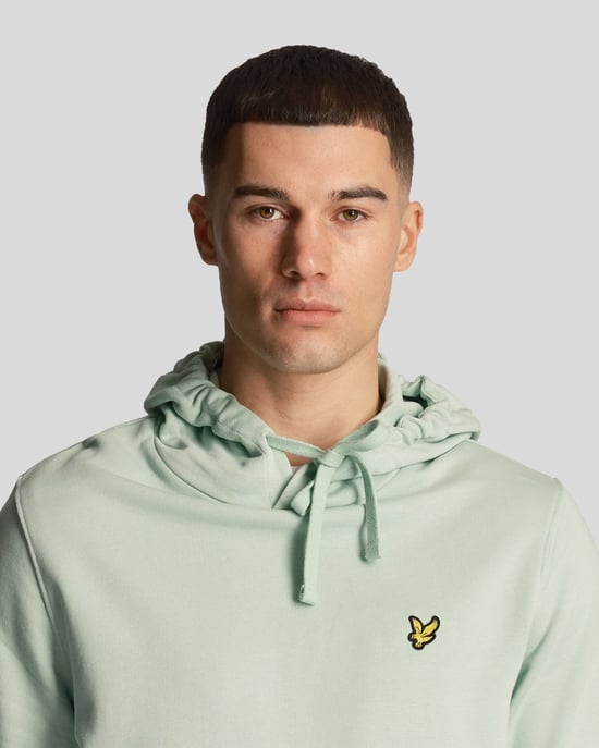 Lyle & Scott Men's Pullover Hoodie in Green