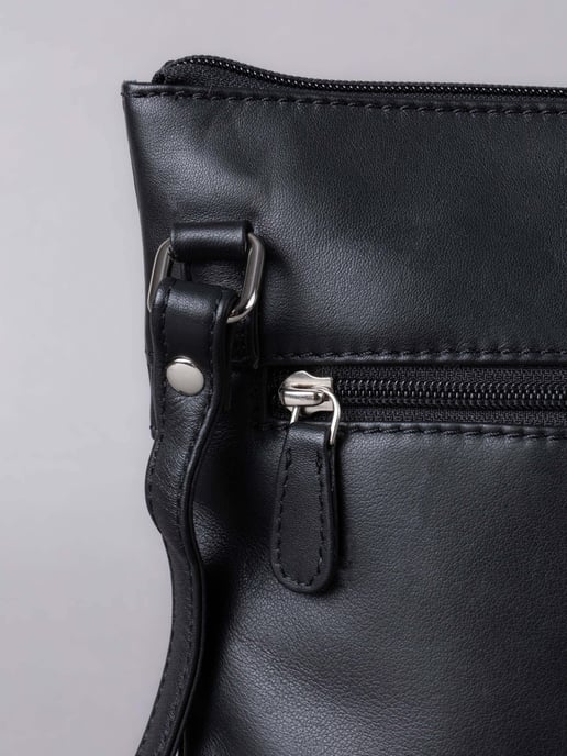 Enderby Leather Cross Body Bag in Black