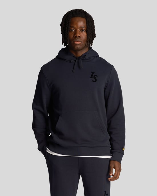 Lyle & Scott Club Emblem Donkerblauwe Hoodie - Image 1