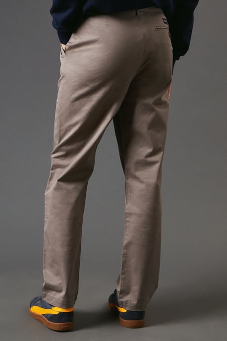Maine Premium Black Chino Trousers Mens Regular Fit Cotton Blend All Seasons - Image 3