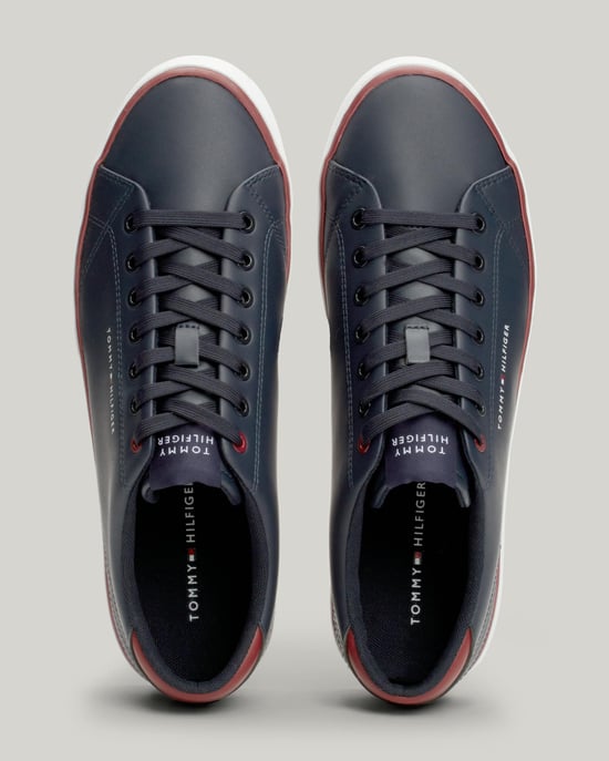 Tommy Hilfiger TH Essential Core Heren Vulkaniserende Leren Sneakers - Image 3