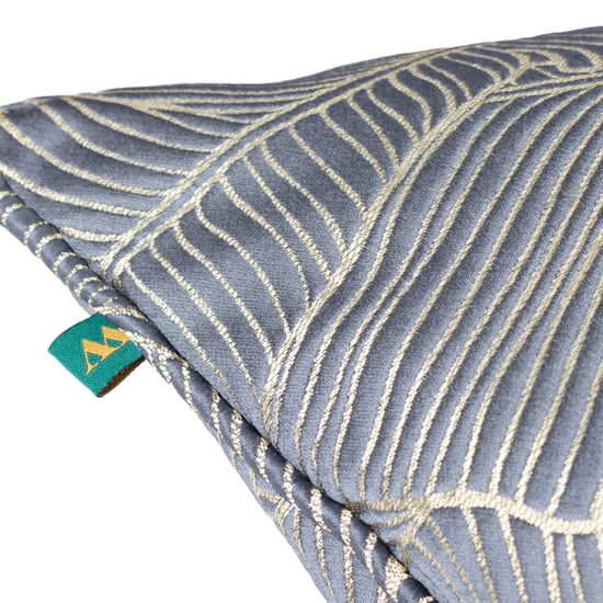 Wylder Tropics Seymour Geborduurd Jacquard Satijnen Bies Polyester Gevuld Kussen - Image 3