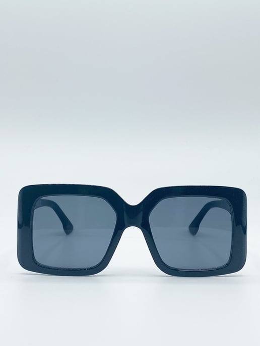 Oversized Plastic Frame Square Sunglasses