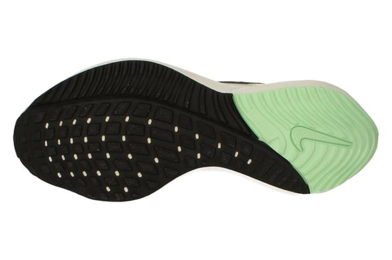 Nike Air Zoom Vomero 16 Mens Cream Trainers
