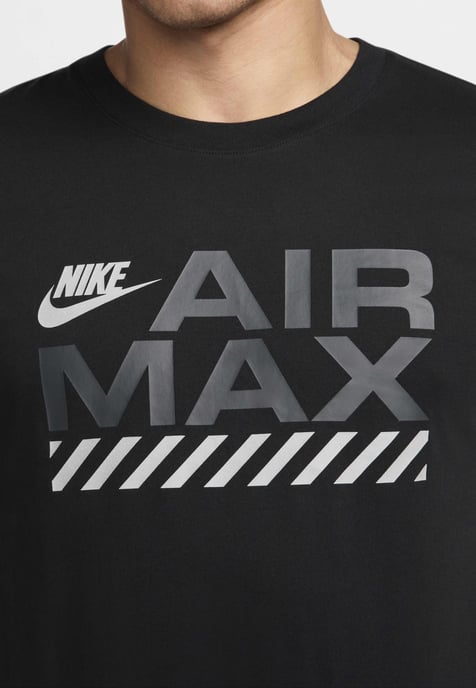 Nike Air Max Graphic T-shirt voor heren in zwart - Image 3