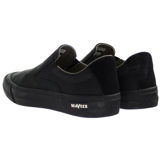 Seavees Hawthorne Mens Black Plimsolls