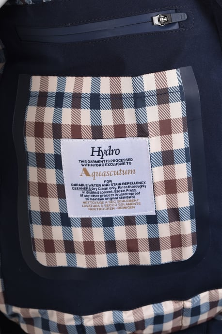 Aquascutum Hydro Active Scutum Jas Navy - Image 5