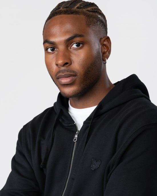 Lyle & Scott Tonal Eagle Jet Black Hoodie Met Rits - Image 2