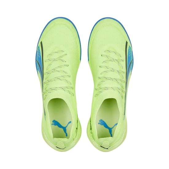 PUMA Unisex ULTRA Ultimate Court Football Boots
