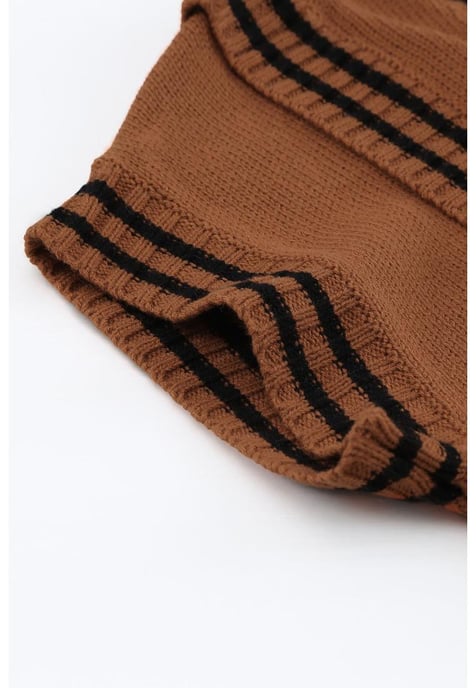 Azura Exchange Women's Contrast Stripes V Neck Short Sleeve Sweater in Brown - Image 6
