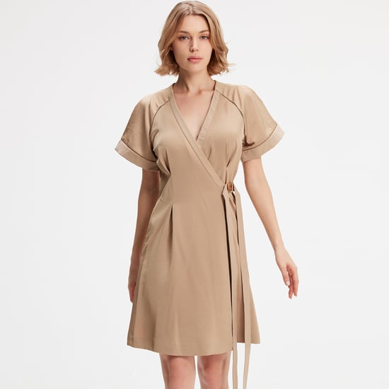 Minimalistische wrap jurk - Image 2