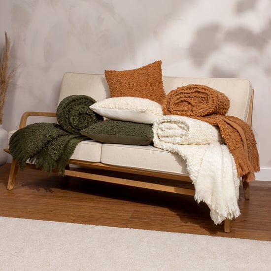 Yard Ulsmere Boucle Fringed Throw