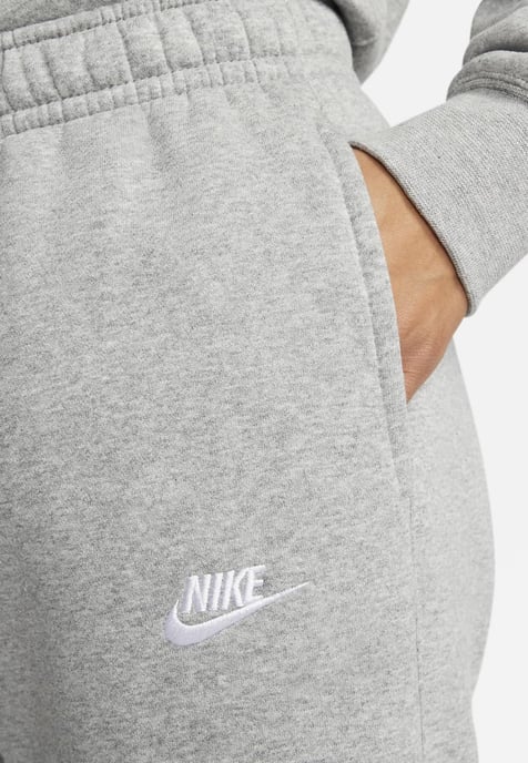 Nike Heren Club pullover hoodie trainingspak in grijs - Image 4