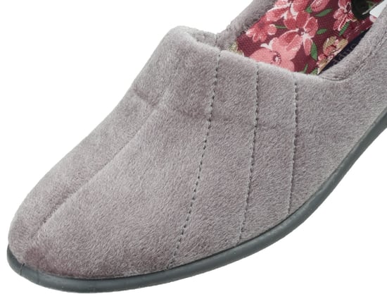 Audrey Slipper