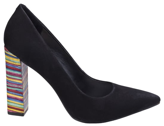 Granita Suede Leather on Court Shoe