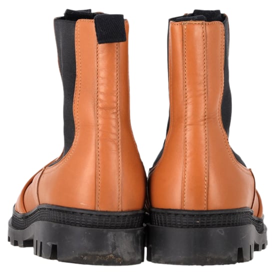 Loewe Chelsea Boots in Tan Leather - Image 5