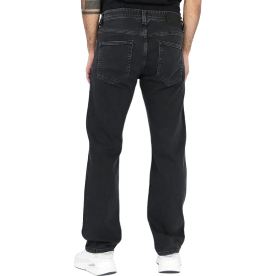 Diesel Larkee-X zwarte denim jeans met rechte pasvorm - Image 2