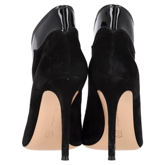 Gianvito Rossi Vamp Peep-Toe Enkellaarsjes in Zwarte Suède en Leer - Image 5