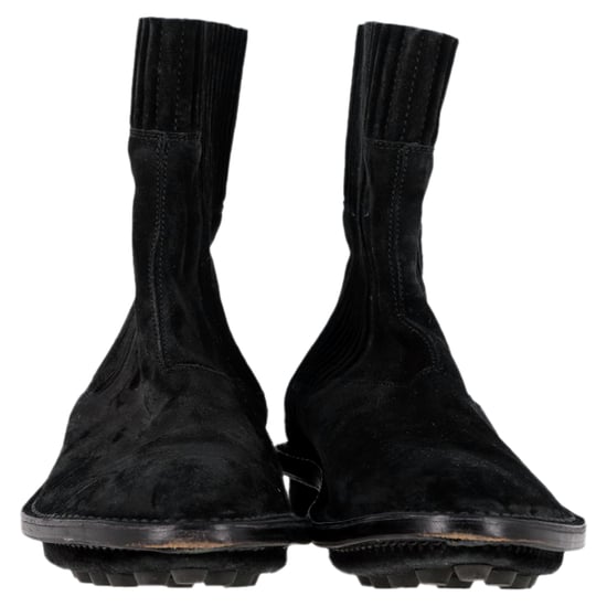 Balenciaga Chelsea Boots in Zwart Suède - Image 2