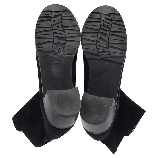 Stuart Weitzman Enkelboots in Zwart Suède - Image 6