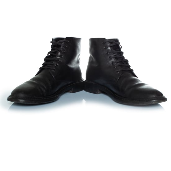 Lace up ankle boots in black leather - Image 5