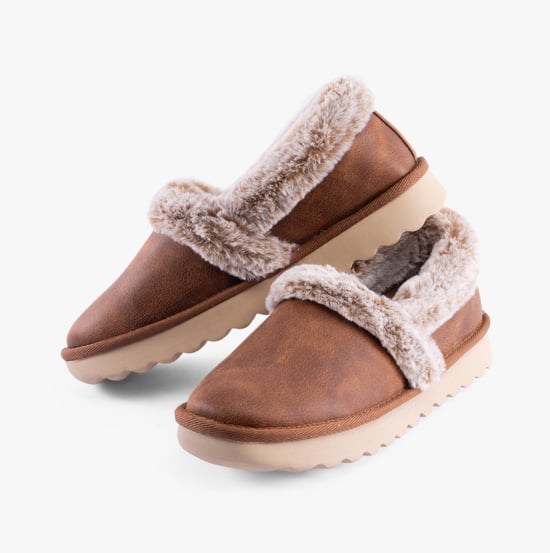 Skechers Cozy Up Polyester Dames Chestnut Slippers - Image 2