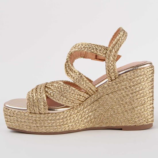 Montevita Sandalen Met Een Sleehak Salia7 Goud - Image 4
