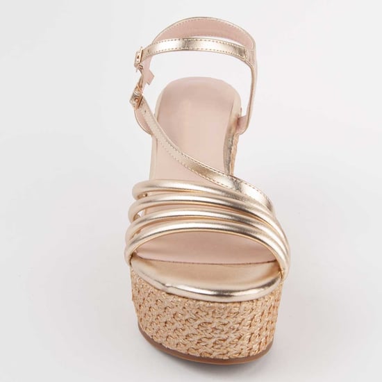 Montevita Sandalen Met Een Sleehak Salia10 Goud - Image 3