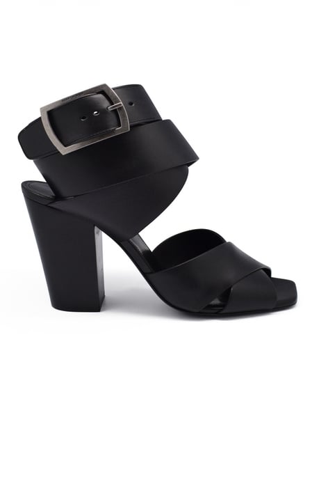 Saint Laurent sandalen met gekruiste bandjes Zwart - Image 1