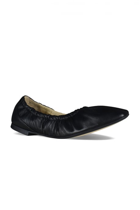 Jimmy Choo Ballerina's Marielle Zwart - Image 3