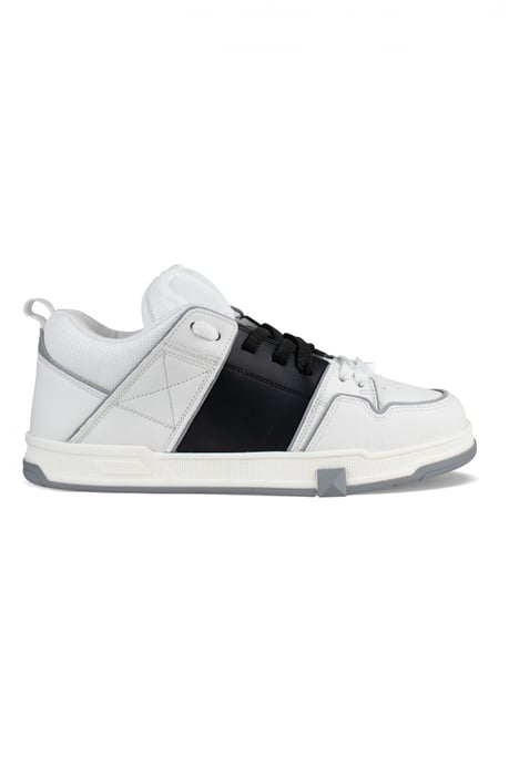 Valentino Garavani Sneakers Open Skate Wit - Image 1