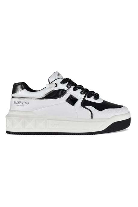 Valentino Garavani Sneakers One Stud XL Wit - Image 1