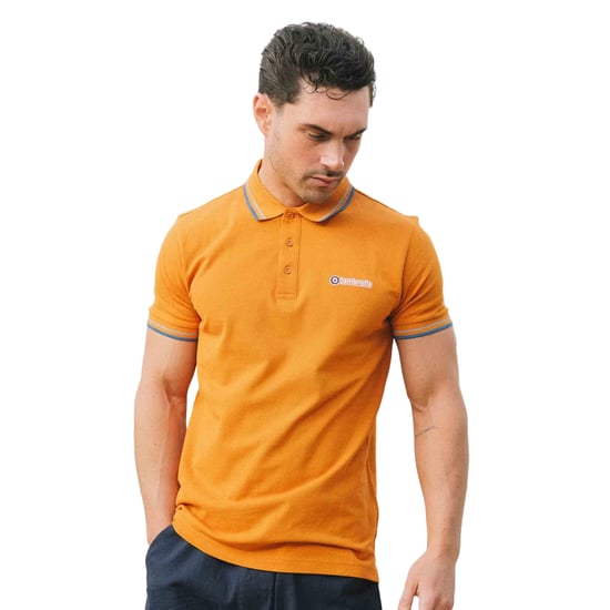 Lambretta Heren SS25 Twin Tip Poloshirt (Oranje/hemelblauw) - Image 3