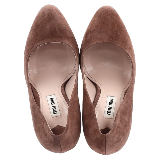 Miu Miu Platform Pumps in Bruin Suède - Image 3