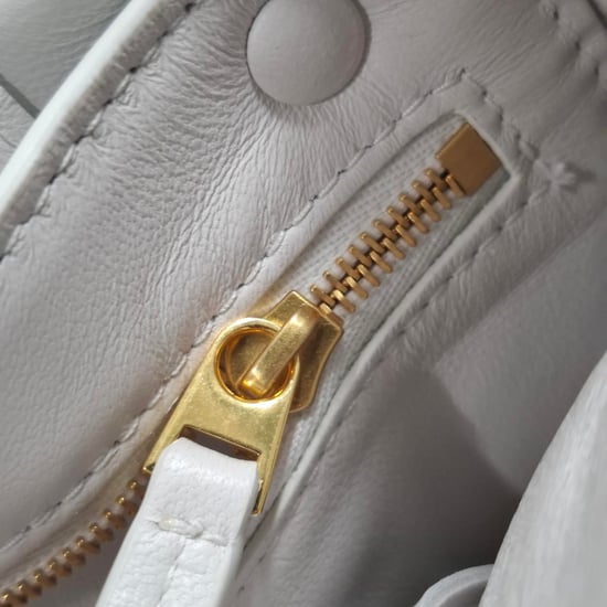 Bottega Veneta Gevoerde Cassette Schoudertas in Witte Lederen uitvoering - Image 5