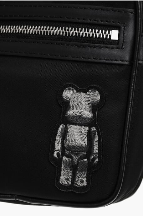 Nylon BEARBRICK crossbodytas met leren afwerking in zwart - Image 4