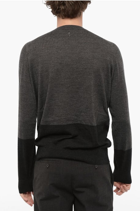 Tweekleurige wollen trui in Nero, Grigio - Image 2