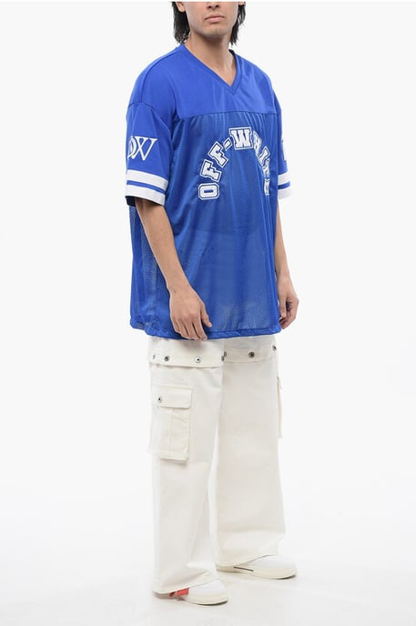 Geborduurd mesh voetbal T-shirt in blauw - Image 4