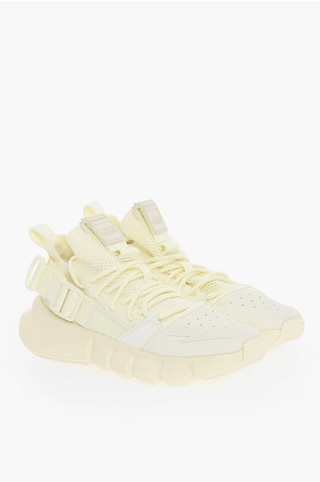 LI-NING effen mesh ESSENCE 2,3 lage sneakers in wit - Image 1