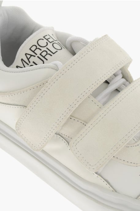 Lage suède sneakers met klittenbandsluiting in wit - Image 4