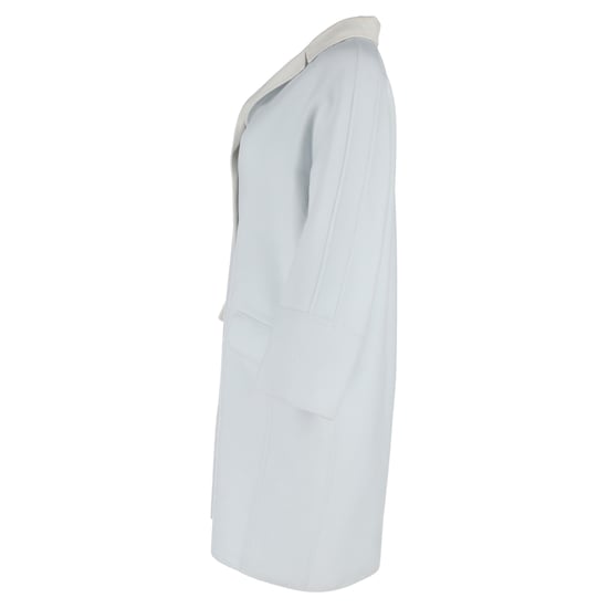 Loro Piana Knopjas in Lichtblauwe Wol - Image 2
