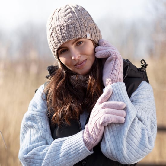Dames Thermisch Wintersportset - Muts, Handschoenen, Nekwarmer & Draaikolven Sokken - Image 3