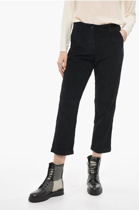 Corduroy cropped broek met taps toelopende pasvorm in zwart - Image 1