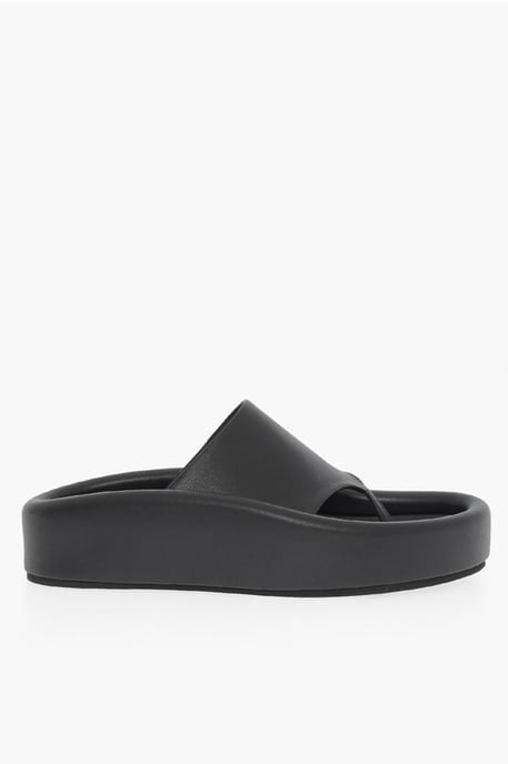 MM6 Kunstleren Teenslippers in Zwart - Image 3