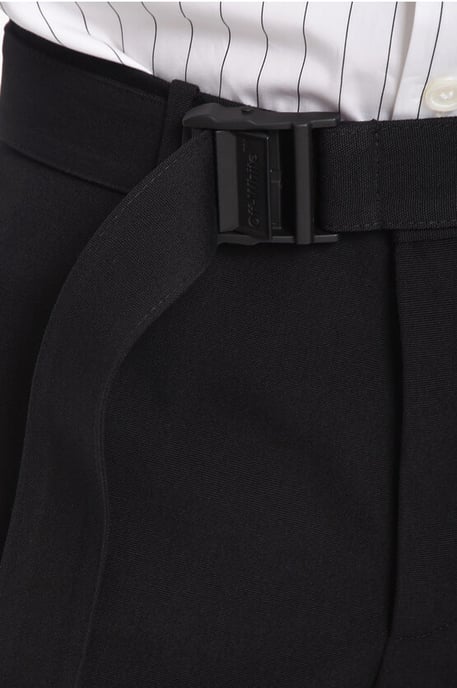 SEIZOENSGEBONDEN Broek met Gesp en DROGE Wollen Broek in Zwart - Image 4