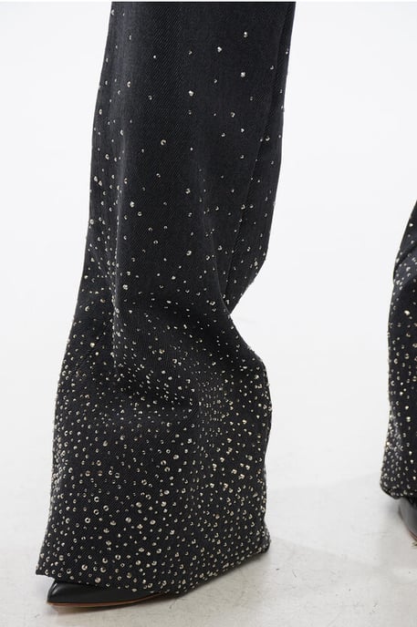 Low Rise BLING Flared Fit Denims met All-Over Strass-steentjes 2 in Zwart - Image 4
