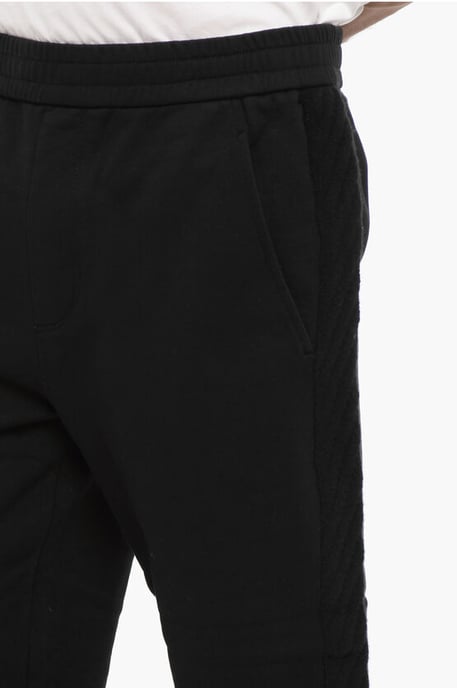 Effen joggingbroek met wollen zijbanden in zwart - Image 3